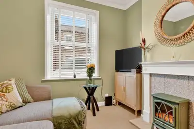 Image de Windsor Jay, family friendly, with a garden in York