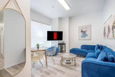 Image de Downtown|5 min to Bell Center| Onsite parking $