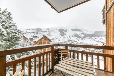 Image de Appartement « Cosy, Vue Sur La Montagne » avec Balcon et Vue Montagne