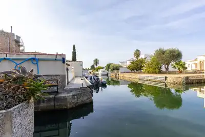 Image de Welcs Apartment 297 Emp with pool