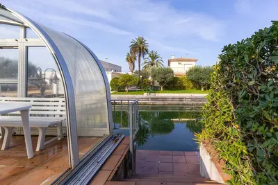 Image de Welcs Apartment 298 Emp with pool