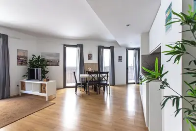 Image de Adorable 3-bedroom apartment with Ac in L'Hospitalet de Llobregat