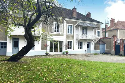 Image de le Domaine d'Okoumé - Trois Chambres Villa, Couchages 6
