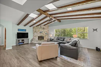 Lakefront Pet Friendly & Dock