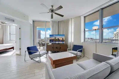 Image de Perfect 2br Stay at Circ Hotel • Balcony • Pool