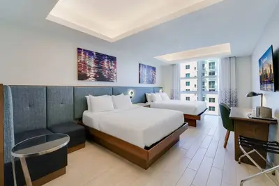 Image de Hollywood Studio w Pool at Circ Hotel. Enjoy It