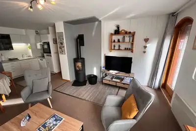 Image de Duplex spacieux et lumineux près des pistes avec balcon et cheminée