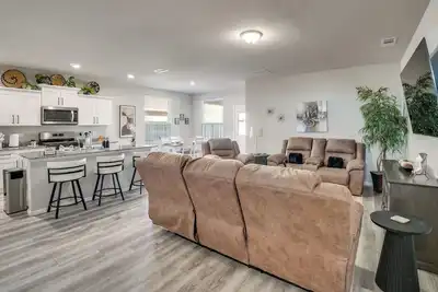 Image de Work, Explore & Unwind: Lovely Permian Basin Home