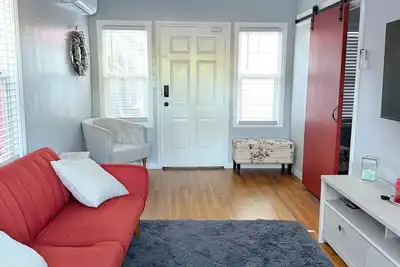 Image de Remodeled 1bd 1920s Craftsman Pet Friendly