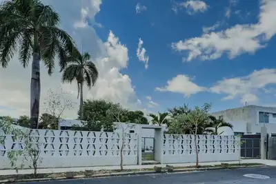 Image de Garden Apartment 5 min walk to the beach.