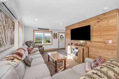 Image de Cozy Mountain Retreat, Near Ski & Hiking Trails