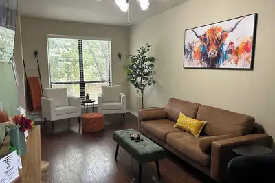 Image de Cozy 2-bedroom townhome near Uta, Cowboys Stadium, Globe Life Field