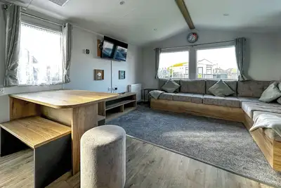 Image de 3 chambres à coucher à Camber