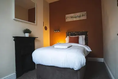 Image de Charming 3 bedroom house fast wifi free parking