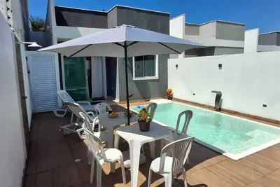 Image de Comfortable house with private pool.