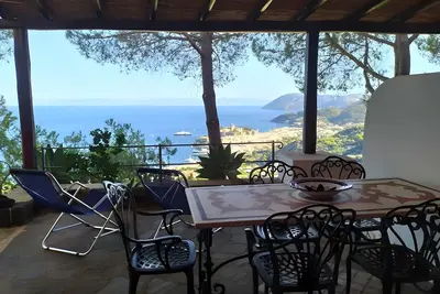 Image de Appartement dans la Villa \"Stromboli\" avec vue mer, Wi-Fi et climatisation