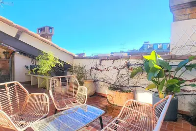 Image de 2 chambres centre Cannes avec terrasse - 800m de la croisette