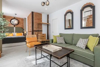 Image de Apartamentos Puerta Elvira Suites 3000