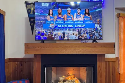 Image de Boulder Ridge Cabin 4: Thunder Road - Newly Renovated Tiny Cabin Escape