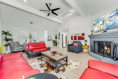 Image de Perfect Plano w/Pool /4 Bdr | PingPong Air Hockey