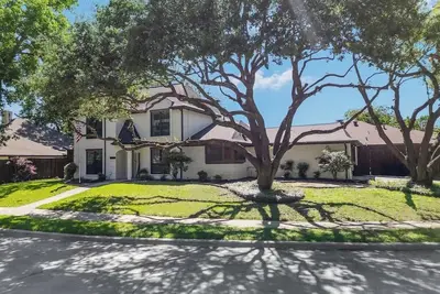 Image de Charming Oasis Hot Tub PingPong Ps5 Ev Sleeps 16+