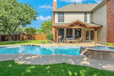 Image de Spacious Retreat Pool Oasis | PingPong | Sleeps16