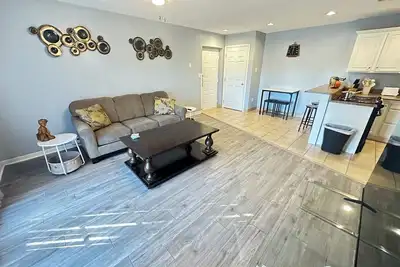 10 Sanctuary - w/ washer drier