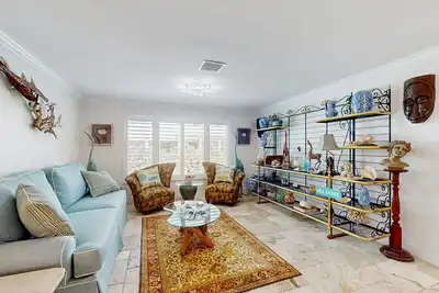 Image de Coastal Cottage walking distance to the beach, internet and washer and dryer