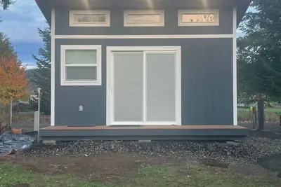 Image de Riverfront Cabin on the Satsop River