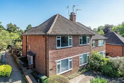 Image de Leatherhead. Surrey Maisotte. 2 Bedroom.