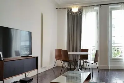 Parisian Home | 2 chambres | Montorgueil