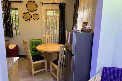 Image de 2-bedroom house in Arusha perfect for relaxing in a modern Maasai Village