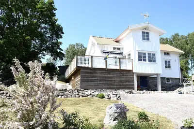 Image de Villa with Sea View & 250 m to the sea | Se09161