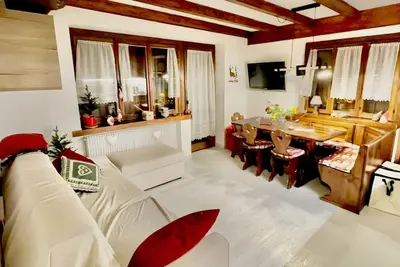 Image de Casetta Del Caregon : calme, forêts et immense terrasse avec vue sur le Pelmo à Vinigo di Cadore