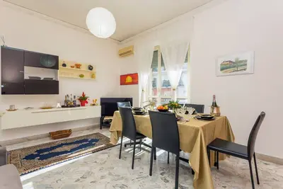 Image de Appartement 'Dimora Jonio' à Catania, vue mer, 3 chambres, proche plage et centre
