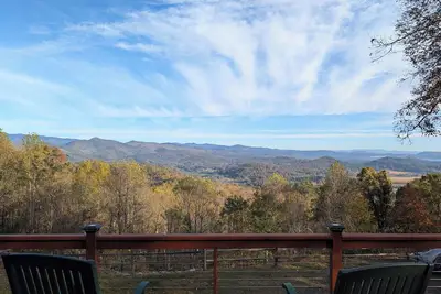 Image de Henry Mt. Hidaway a 5 bedroom cabin w/amazing Mtn. views-Pingpong-secluded