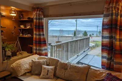 Image de Rock Cut Cottage Marquette - 2 Bedrooms, Lake Views, Sauna & 17 acres of hiking