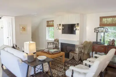 Image de Charming Nantucket style home