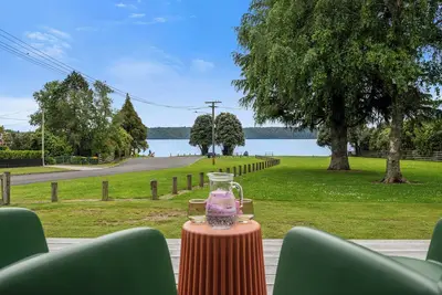 Image de Rotoiti Escape - Lake Rotoiti Holiday Home