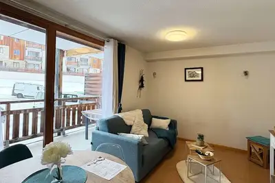 Image de Studio skis aux pieds avec grand balcon à Les Orres