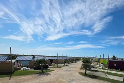 Image de Private Deluxe Rv Site #1 - Rv Parking only- no accommodations