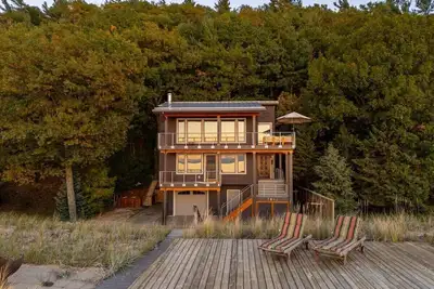 Image de The Sandpiper - Modern Family Beachfront House