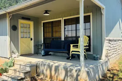 Entire home in Llano, Texas