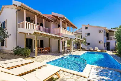 Image de Magnifique appartement à Palit avec vue sur la mer.