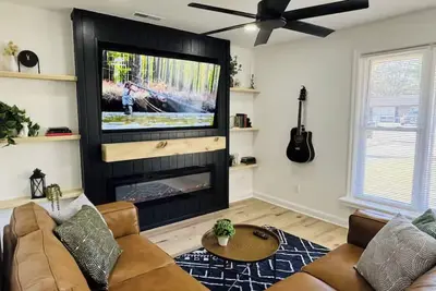 Image de Redbud: Waterfront, Augusta Canal, 3br, king bed