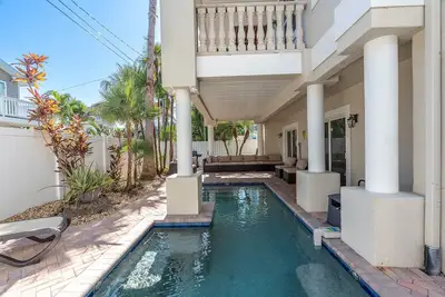 Image de Semi Private Pool -Beach Gear Provided - 3Bedrooms - Mermaid Manor - Elevator
