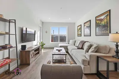 Image de The Golden Peak | Mountain Views | Ac | Bbq | Dt