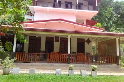 Image de Avinka Villa  2-bedroom apartment with Ac in charming Unawatuna