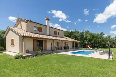 Image de Villa Flora (100281-K1) - Krsan