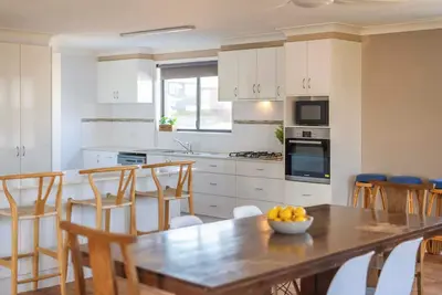 Image de Little Blue House - Oceanstays - Pet Friendly